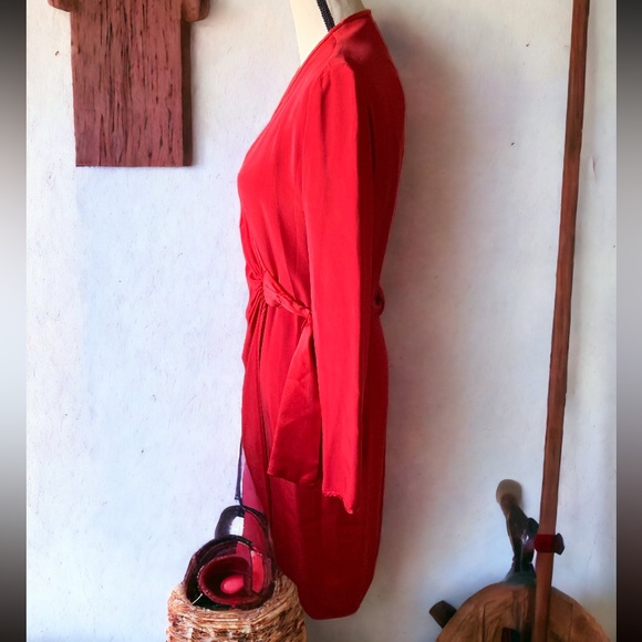 Vintage Tom & Linda Platt For Saks 5th Avenue Tootsies Red Wrap Dress Size Small - Picture 4 of 13